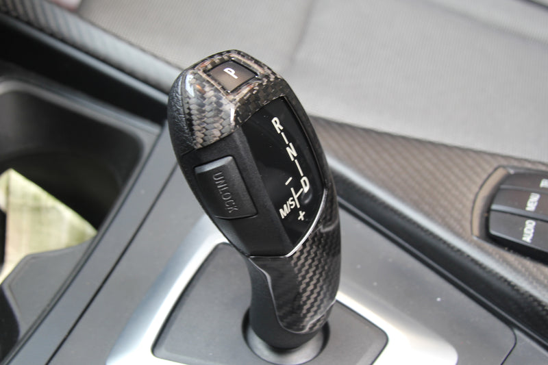 installed carbon fiber gear shifter cover for bmw